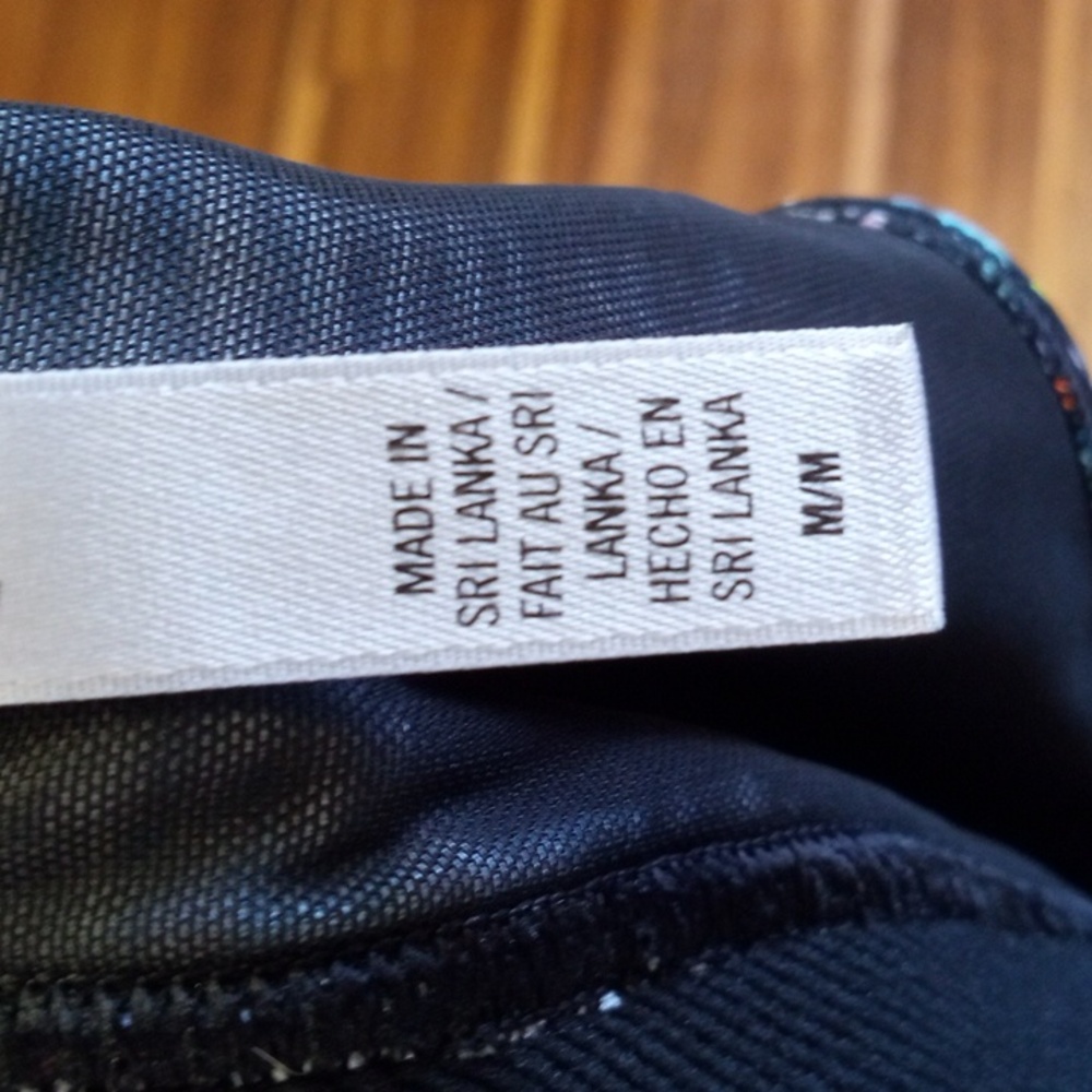 VSX size M sports bra - Picture 5 of 5